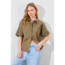 Tena Kadın Haki Düşük Kol Tek Cepli Gömlek