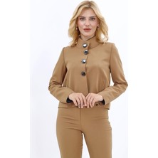 Oval Dik Yaka Kısa Ceket-Camel