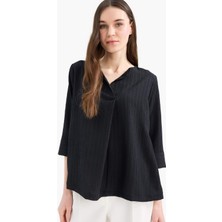 DeFacto Regular Fit Kaçık Yaka Basic Düz Yarım Kollu Bluz F1752AX25SP