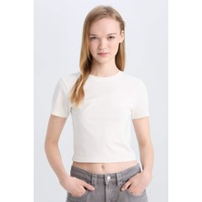 DeFacto Fitted Bisiklet Yaka Basic Düz Kısa Kollu Beyaz Tişört Z8790AZ25SM