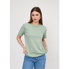 Regular Fit Bisiklet Yaka Kadın T-Shirt