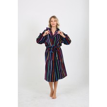 Homelover %100 Pamuk Dikey Renkli Çizgili Kapüşonlu Beyaz Kadın Bornoz - Yüksek Emilim Ultra Lüks Bornoz