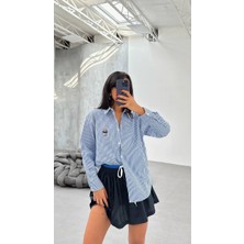 Ella's Oversize Ayıcık Nakışlı Gömlek – Günlük Şıklığın Yeni Yıldızı
