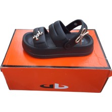 Tasli Renkli Eva Terlik