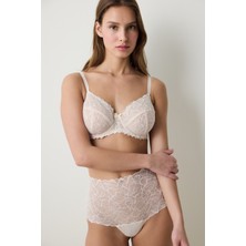 Penti Curvy Lace Bej Sütyen