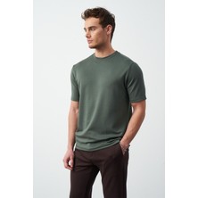 Modal Kumaş Regular Fit Sıfır Yaka T-Shirt