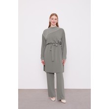 Haki Taş Yakalı İkili Takım