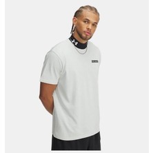 Under Armour Erkek Tişört Ua Hw Armour Label Ss Karışık Renk Nefes Alabilir Kumaş ile Şık Tasarım