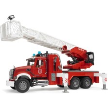 Bruder Mack Granite Itfaiye Aracı BR02821