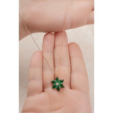 Jewelmim Yeşil Renkli Taşlı Lotus Çiçeği Gümüş Kolye 18 Ayar Rose Altın Kaplama Lotus Çiçeği Kolyesi 925 Ayar Gümüş Kadın Kolye | Bayan Zirkon Taşlı Lotus Kamelya Çiçeği Rose Gold Kadın Gümüş Kolye