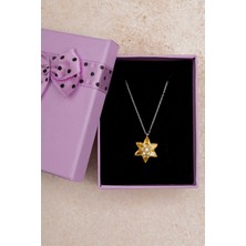 Jewelmim Sarı Renkli Taşlı Lotus Çiçeği Gümüş Kolye 18 Ayar Beyaz Altın Kaplama Lotus Çiçeği Kolyesi 925 Ayar Gümüş Kadın Kolye | Bayan Zirkon Taşlı Lotus Kamelya Çiçeği Kadın Gümüş Kolye