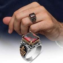 Kırmızı Taşlı Kral Tacı Motifli 925 Gümüş Erkek Yüzük