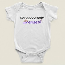 Sevbano Amcasının Prensesi Yazılı Pamuklu Yumuşak Unisex Çıtçıtlı Body Zıbın