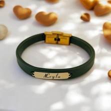 Archin Özgün Derili ve Dikdörtgen Figürlü 14 Ayar Altın Plakalı Kadınlara Özel Isim Bilekliği-367İsim-YEŞIL
