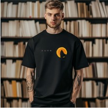 Book OrBook Dune Çöl Gezegeni Ön Tasarım  Çift Iplik Dokumalı Rahat Kalıp PAMUK T-Shirt