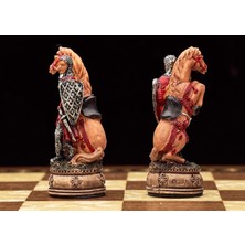 Magnet Depo Camelot Temalı Lüks Satranç Oyunu Orta Boy ve Yenigün Düz Satranç Tahtası Orta Boy Şah 8 cm