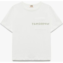 Koton Baskılı Cep Detaylı Bisiklet Yaka Pamuklu Kısa Kollu Tişört