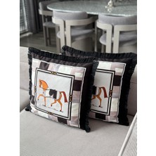 Çift Taraflı Atlı Dekoratif Saçaklı Kırlent Kılıfı 1ADET 43 x 43(SK-K05)