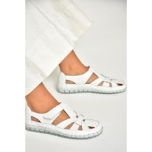 U555413003 Beyaz Hakiki Deri Kadın Sandalet