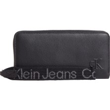 Calvin Klein Ultralıght Zıp W/ Wrıstle Siyah Kadın Cüzdan
