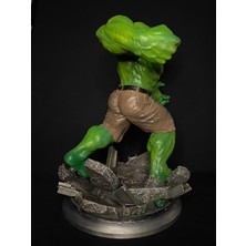 El Yapımı Hulk Diorama Figürü – 30CM Koleksiyonluk Heykel