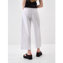 Kadın Beyaz Oversize Pamuklu Pantolon