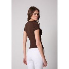 Kadın T-Shirt Likralı Slim Fit Kısa Kol Bisiklet Yaka Kahve Basic - 2503