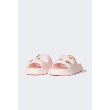 DeFacto Kadın Düz Taban Eva Terlik D8933AX25SM