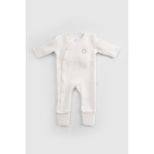 Kendinden Patikli ve Eldivenli Kapitone ekru Bebek tulumu