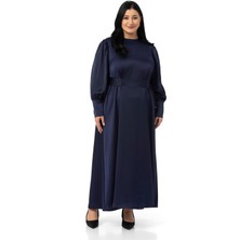 Disentis Modest Büyük Beden Büzgülü Kollu Kuşak Detaylı Uzun Saten Lacivert Elbise