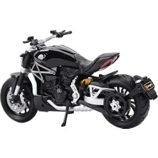 Motorsiklet 1:18 Motor Ducati Xdiavel S Siyah