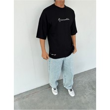 Vi Man Reincarnation Baskılı Siyah Oversize T-Shirt