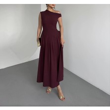 Meros Atelier Premium Zr Model Kadın Mürdüm Kayık Yaka Belden Oturtmalı Mürdüm Pileli Elbise