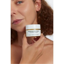 Pelcare Superfood Brıghtenıng Overnıght Cream - Turmerıc + Gınseng + 3 % Vıtamın C