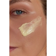 Pelcare Superfood Brıghtenıng Overnıght Cream - Turmerıc + Gınseng + 3 % Vıtamın C