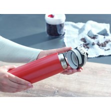 600ML Kırmızı Termos Matara Sıcak Soğuk Içecek Koruyucu Kolay Kullanım Pratik Tasarım 1 Adet
