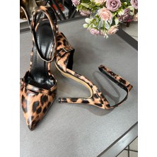 Leopar Trend Model Kadın Topuklu Ayakkabı