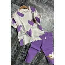 Kız Çocuk Üzeri Kalp Desen ve Paris Yazı Baskılı Kapri Lila Taytlı Takım