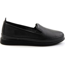 Bambi Siyah Leather Kadın Casual Ayakkabı K01809111103