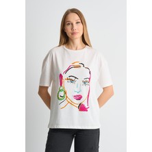 Alexandergardı Baskılı Bisiklet Yaka Kadın T-Shirt