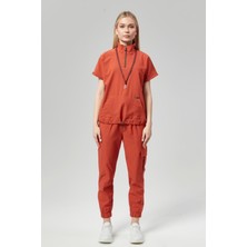 Extreme Cool Woman - Premium Çift Yön Likralı Doktor Hemşire Forma Takımı Scrubs Üniforma Cerrahi Takım (Kadın), Mandalin