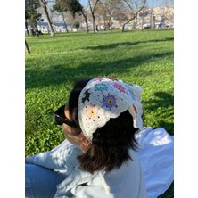 Papatya Motifli Örgü Bandana