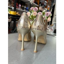 Dore Stiletto Petek Dokulu 9 cm Topuk Boyu Yeni Sezon Muhteşem Bir Kalıp
