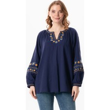 Uzun Kol Şile Bezi Gülruh V Yaka Nakışlı Bluz Mor Mor