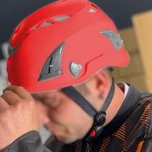 Dağcı Tırmanma Bareti Kırmızı Renk Baş Koruyucu Kask Ce EN12492 Sertifikalı 51-62 cm Ayarlanabilir