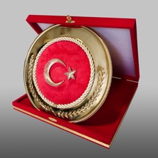 Türk Bayrağı Filografi Plaket – 30x30  cm  Kadife Üzeri-Gold Tabaklı