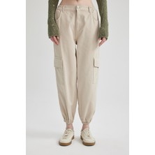 DeFacto Coool Jogger Pantolon Gabardin Kumaş Normal Bel Basic Düz Kargo Cepli B0454AX24SP
