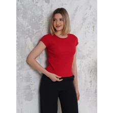 Kaşkorse Kumaştan Yarasa Kollu Kadın Kısa T-Shirt