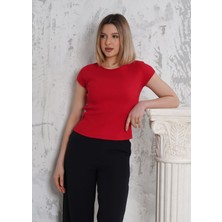 Kaşkorse Kumaştan Yarasa Kollu Kadın Kısa T-Shirt
