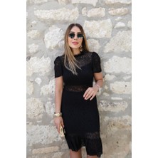 Buketli Kadın Beli & Omzu Astarsız Kısa Dantel Elbise